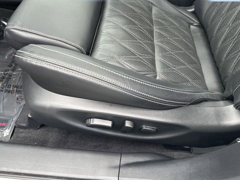 Used 2023 Nissan Maxima Platinum w/ Sport Mat Group image 10