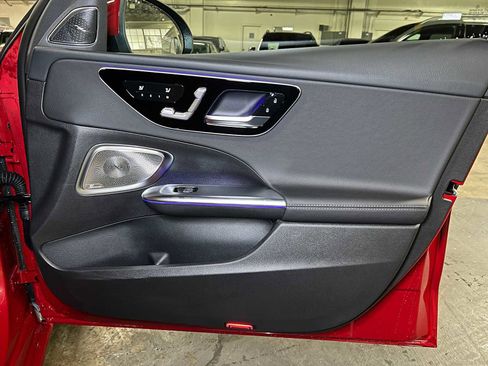 New 2026 Mercedes-Benz C 300 4MATIC Sedan image 10