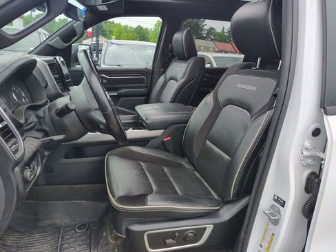 Used 2023 RAM 1500 Laramie AWD/4WD image 9