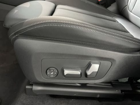 Certified 2022 BMW X3 xDrive30i w/ Convenience Package w/ZPA image 10