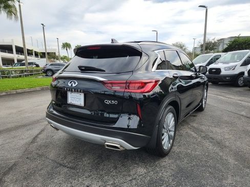 Used 2025 INFINITI QX50 Luxe image 8
