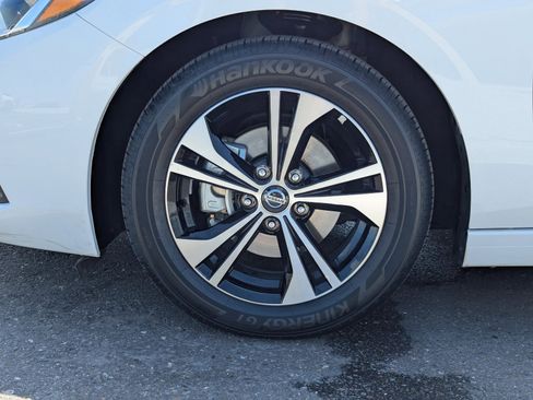 Used 2022 Nissan Sentra SV FWD image 47