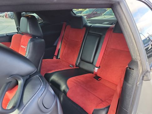 Used 2017 Dodge Challenger SRT Hellcat image 11