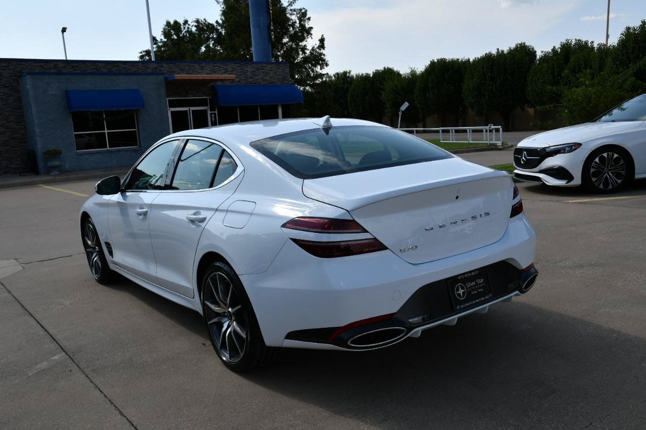 Used 2026 Genesis G70 2.5T RWD image 5