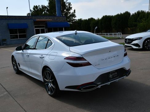 Used 2026 Genesis G70 2.5T RWD image 5