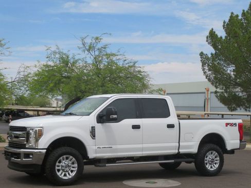 Used 2019 Ford F250 XLT w/ XLT Value Package AWD/4WD image 1