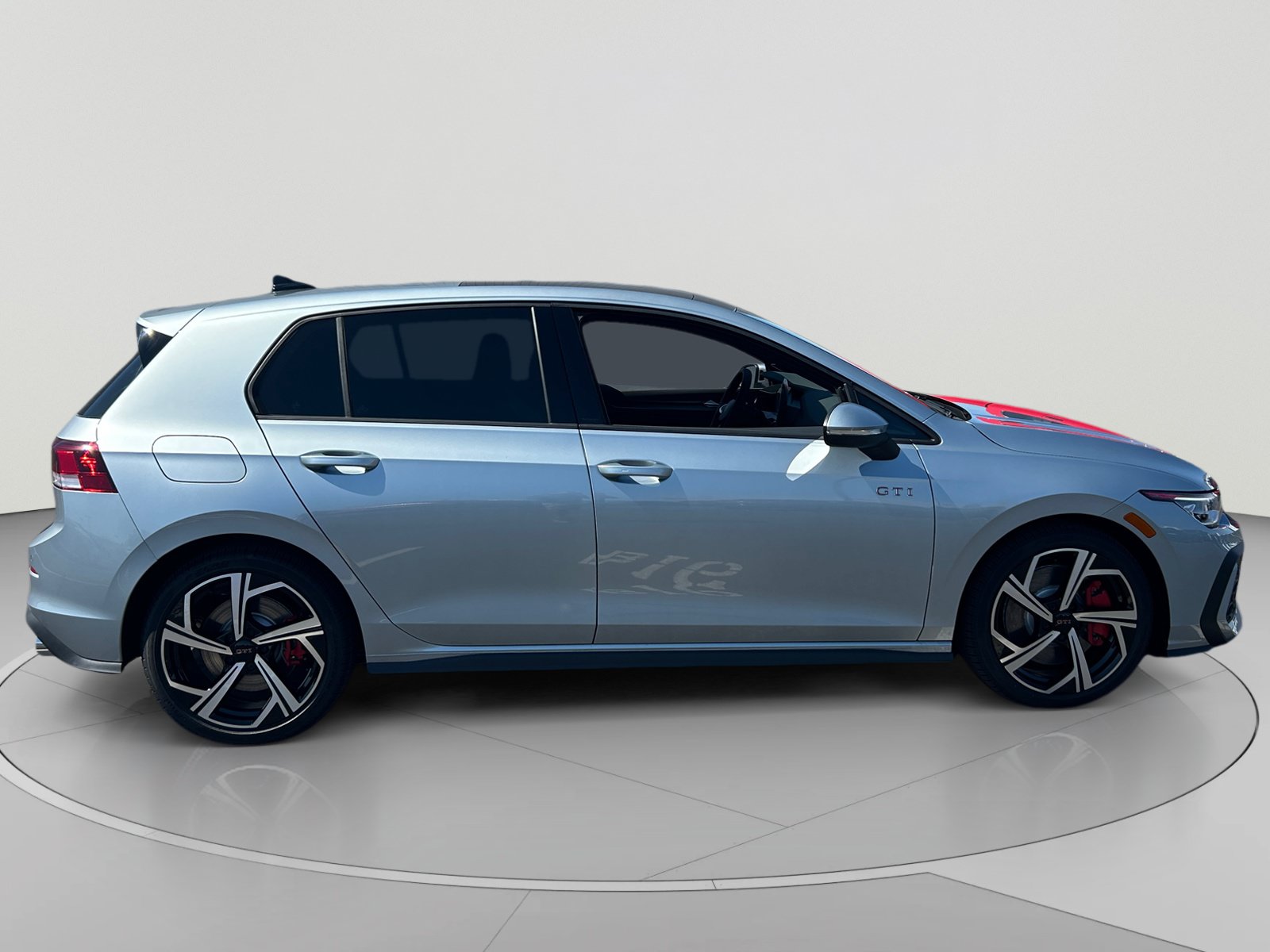 New 2026 Volkswagen GTI SE FWD image 6