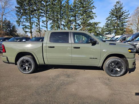 New 2026 RAM 1500 Big Horn AWD/4WD image 8