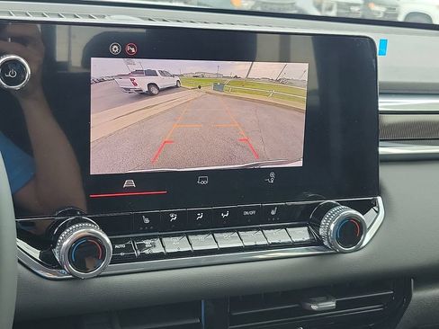 New 2026 GMC Canyon Elevation w/ Convenience Package RWD image 17
