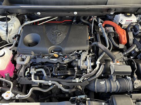 Used 2021 Toyota RAV4 XSE image 10