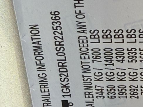 Used 2025 GMC Yukon Denali image 30