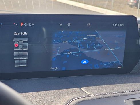 Certified 2025 Ford Expedition Max Platinum image 18