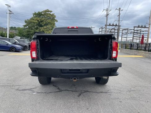 Used 2017 Chevrolet Silverado 1500 LTZ Z71 w/ LTZ Plus Package AWD/4WD image 13