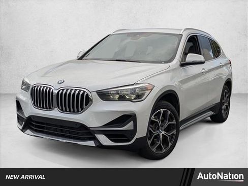 Used 2022 BMW X1 sDrive28i image 1