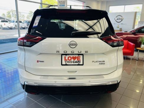 New 2026 Nissan Rogue Platinum image 17