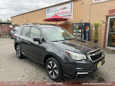 Used 2018 Subaru Forester 2.5i Premium AWD/4WD image 2