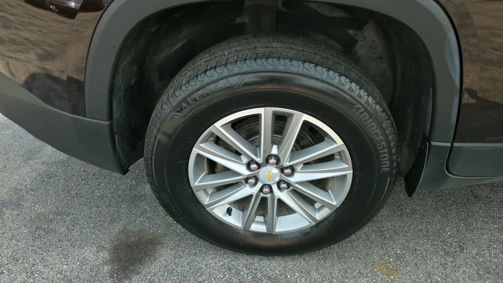 Used 2022 Chevrolet Traverse LT AWD/4WD image 15