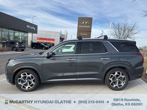 Used 2022 Hyundai Palisade Calligraphy image 11
