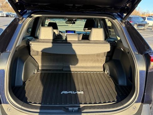 Certified 2023 Toyota RAV4 XLE Premium image 4