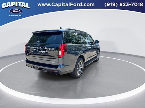 Certified 2025 Ford Expedition Active RWD image 8