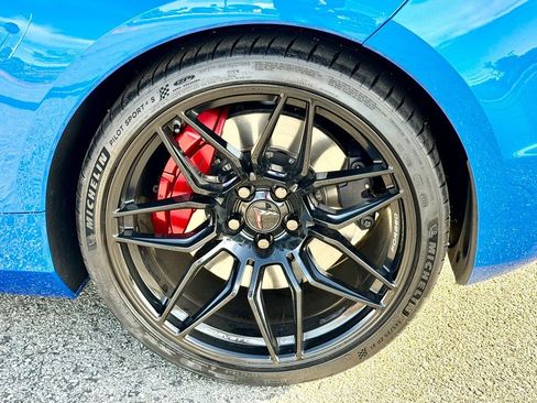 Used 2025 Chevrolet Corvette Z06 image 15