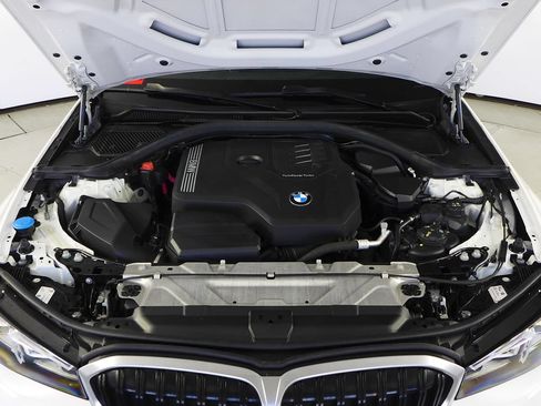 Used 2023 BMW 330i Sedan w/ Driving Assistance Package RWD image 6