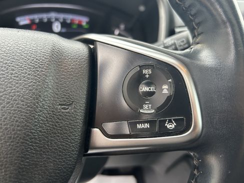 Used 2018 Honda CR-V Touring image 25