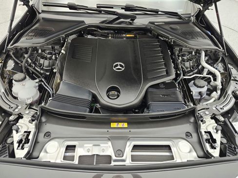 Used 2026 Mercedes-Benz E 450 4MATIC Sedan image 31