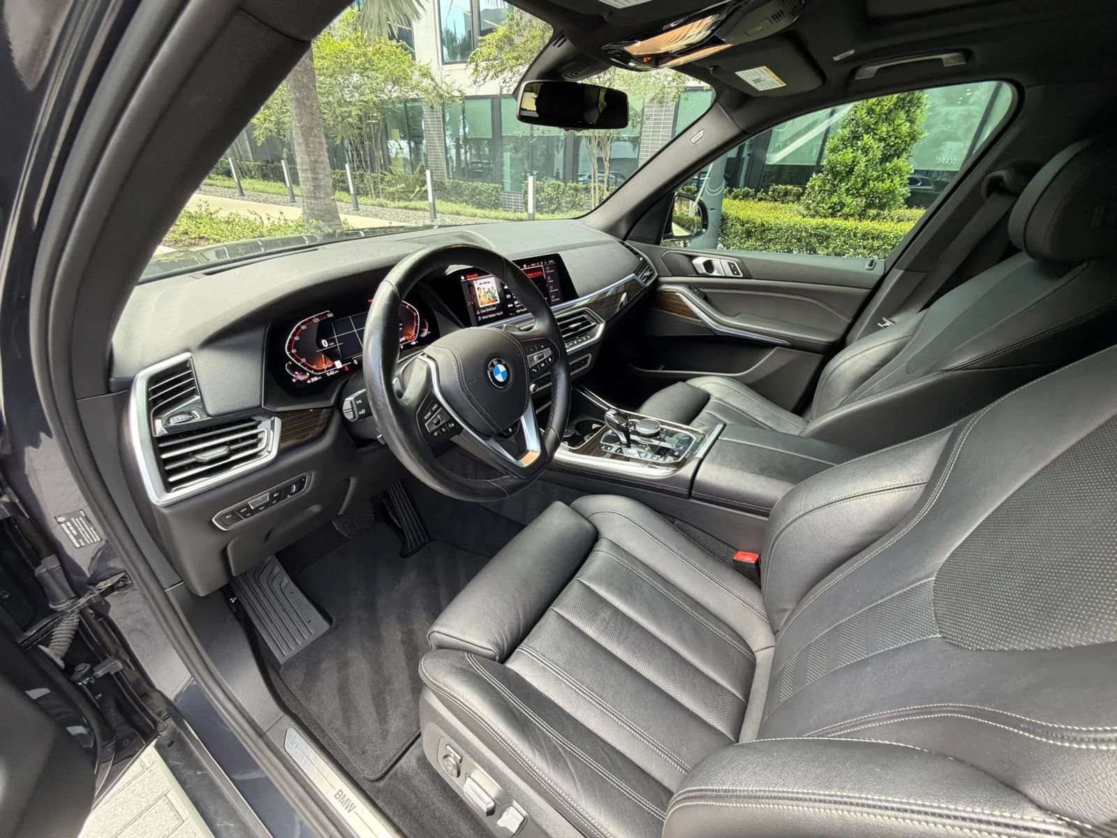 Used 2019 BMW X5 xDrive40i w/ Premium Package 2 AWD/4WD image 9