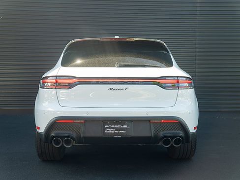 Certified 2026 Porsche Macan Turbo AWD/4WD image 31
