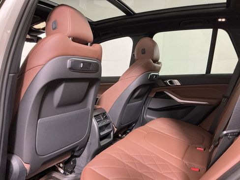 Certified 2024 BMW X5 sDrive40i w/ Premium Package image 25