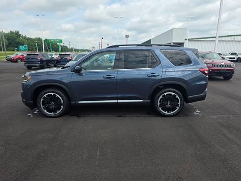 New 2026 Honda Pilot Touring image 7