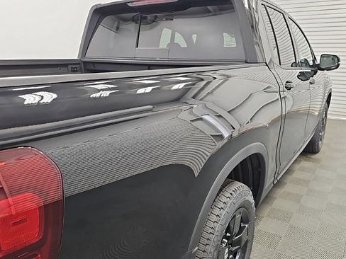 New 2026 Honda Ridgeline Black Edition image 9