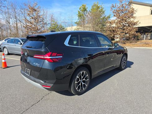 Used 2025 BMW X3 xDrive30i w/ Convenience Package image 3