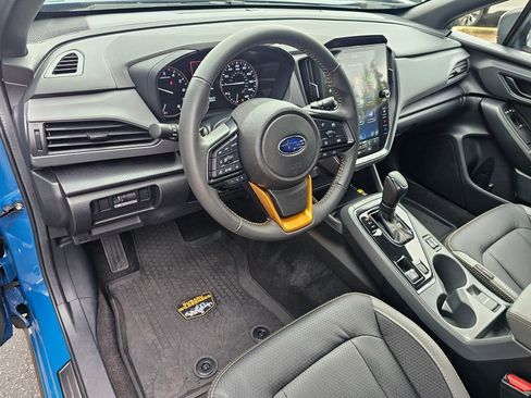 Used 2025 Subaru Crosstrek 2.5i Wilderness w/ Crosstrek Mirror Package AWD/4WD image 19