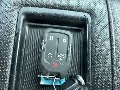 Used 2019 GMC Sierra 1500 AT4 w/ AT4 Premium Package AWD/4WD image 42