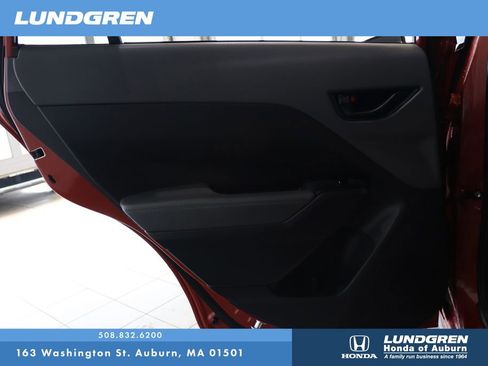 Used 2024 Subaru Crosstrek 2.0i Premium image 13