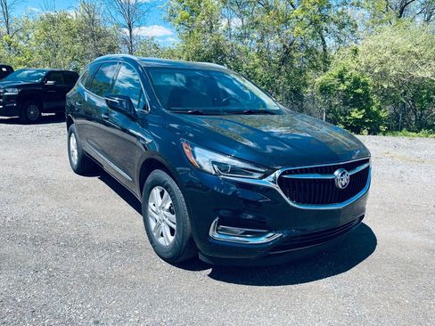 Used 2020 Buick Enclave Essence w/ LPO, Floor Liner Package AWD/4WD image 7