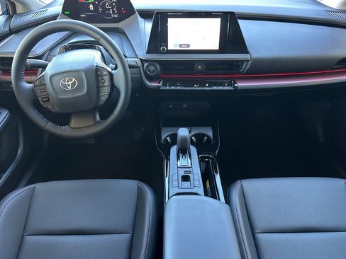 New 2026 Toyota Prius Plug-In Hybrid FWD image 15