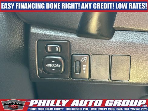 Used 2019 Toyota Corolla LE FWD image 35
