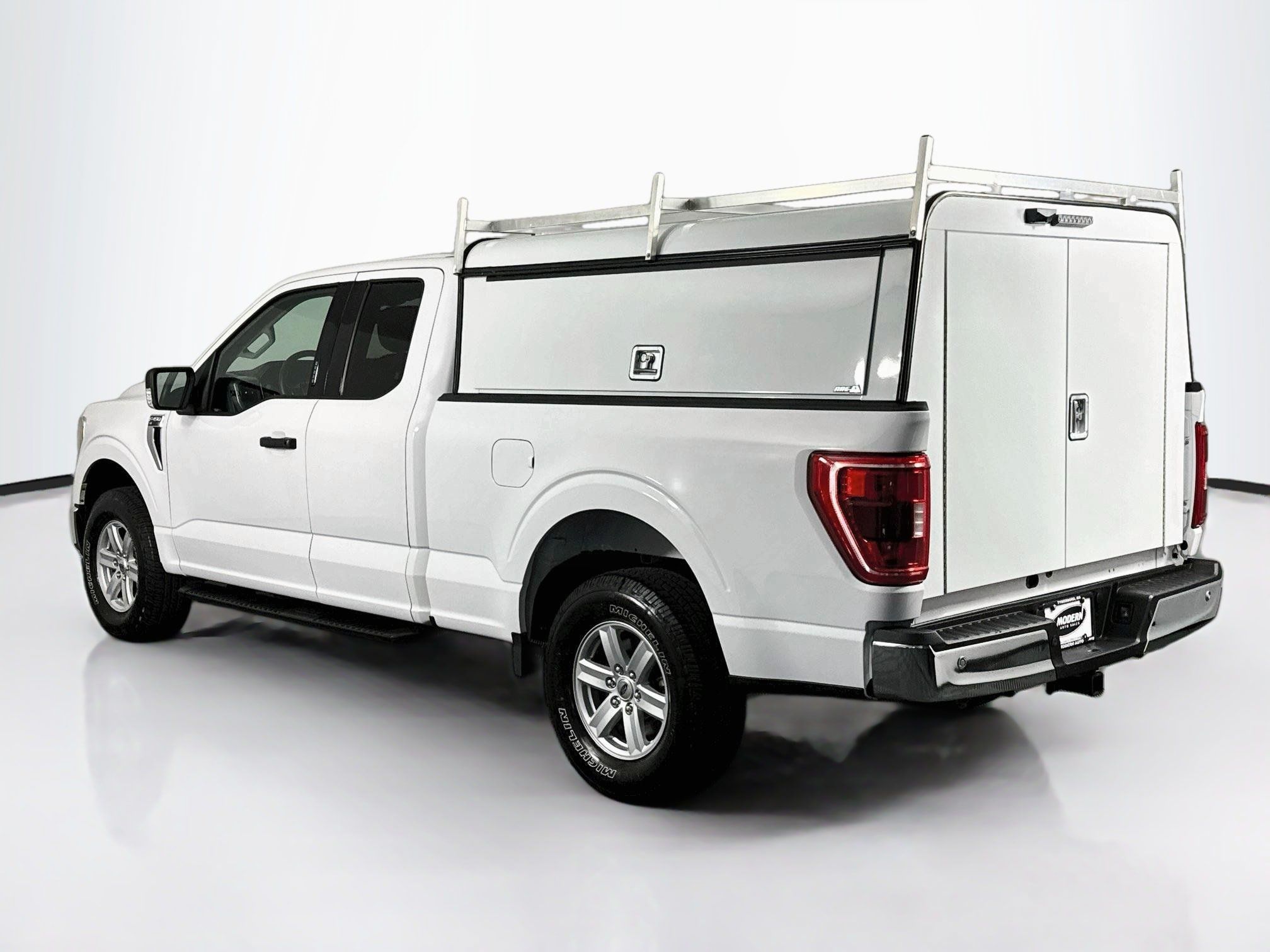 Used 2021 Ford F150 XLT w/ Equipment Group 301A Mid AWD/4WD image 13