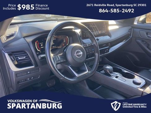 Used 2024 Nissan Rogue SL image 15