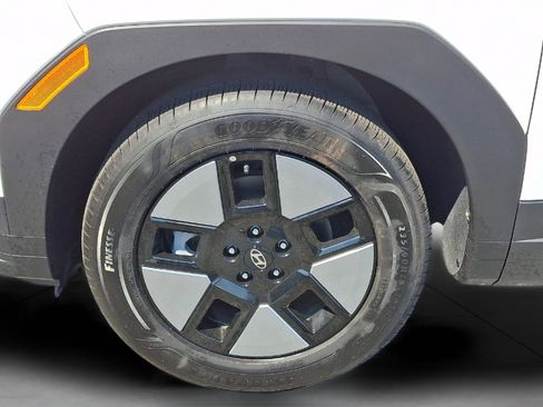 Certified 2025 Hyundai Santa Fe SEL FWD image 27