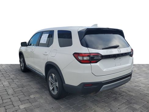 Used 2023 Honda Pilot EX-L image 4