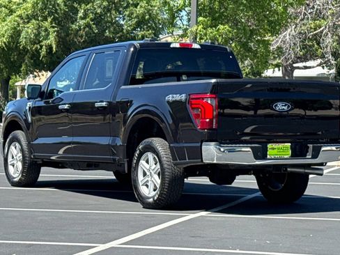 Used 2025 Ford F150 Lariat AWD/4WD image 3