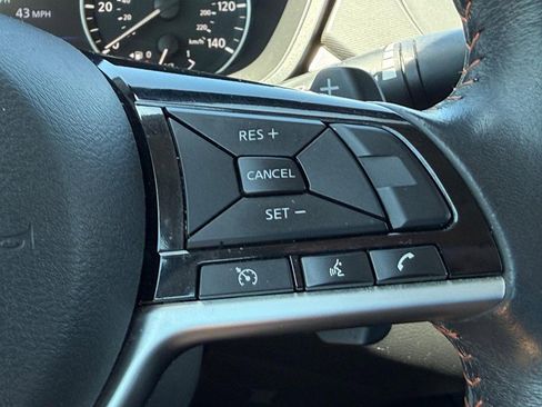 Used 2024 Nissan Altima 2.5 SR FWD image 14