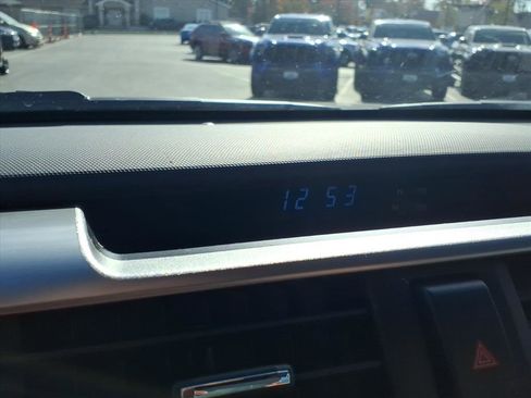 Used 2020 Toyota 4Runner Limited image 3