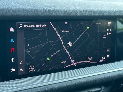 Used 2025 Porsche Cayenne image 21