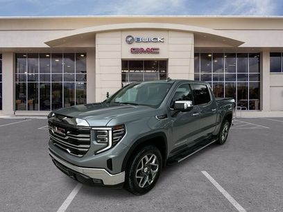 Used 2023 GMC Sierra 1500 SLT w/ SLT Premium Package