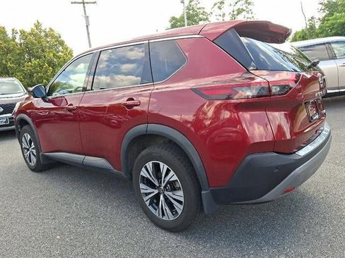 Certified 2021 Nissan Rogue SV image 36